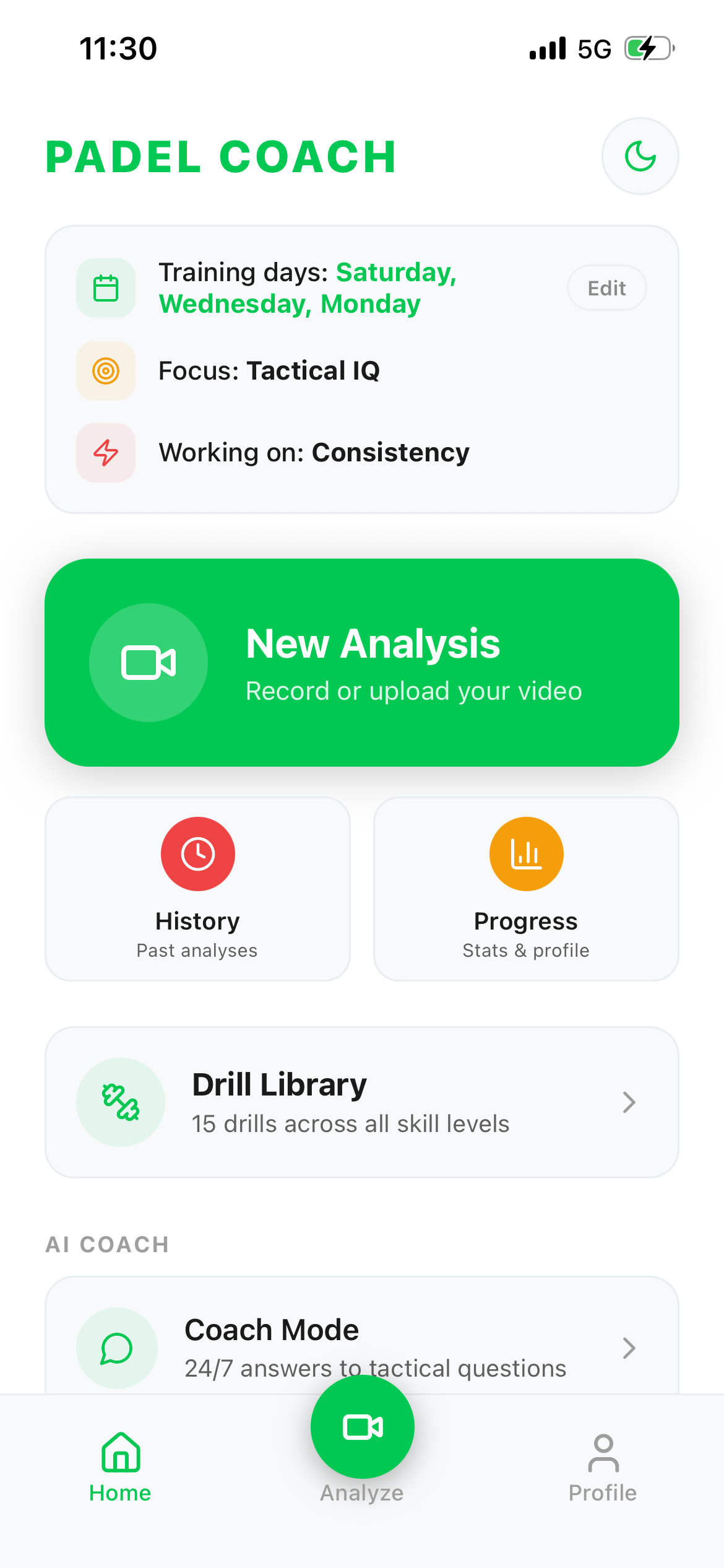 Padel Coach App home screen with training days, new analysis, history, progress, drill library, and coach mode
